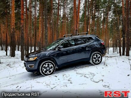 Серый Джип Компас, объемом двигателя 2.4 л и пробегом 630 тыс. км за 17999 $, фото 1 на Automoto.ua