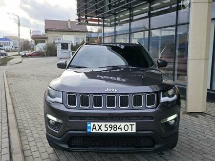 Джип Компас 2018 в Харькове на Automoto.ua Серый Джип Компас, объемом двигателя 2.36 л и пробегом 59 тыс. км за 16600 $, фото 1 на Automoto.ua