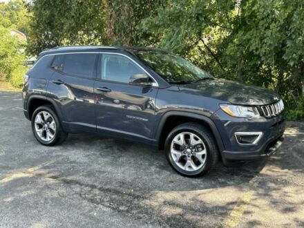 Джип Compass 2018 у Полтаві на Automoto.ua Сірий Джип Compass, об'ємом двигуна 2.4 л та пробігом 37 тис. км за 8000 $, фото 1 на Automoto.ua
