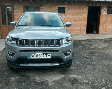 Сірий Джип Compass, об'ємом двигуна 2.4 л та пробігом 95 тис. км за 17000 $, фото 1 на Automoto.ua