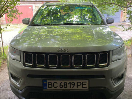 Серый Джип Компас, объемом двигателя 2.4 л и пробегом 115 тыс. км за 14500 $, фото 1 на Automoto.ua