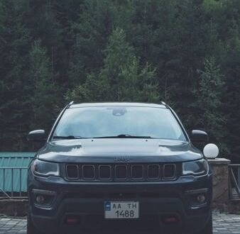 Сірий Джип Compass, об'ємом двигуна 2.36 л та пробігом 130 тис. км за 18500 $, фото 1 на Automoto.ua