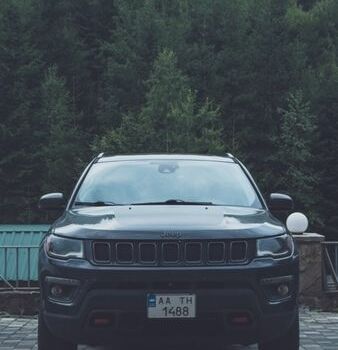 Серый Джип Компас, объемом двигателя 2.36 л и пробегом 130 тыс. км за 18500 $, фото 1 на Automoto.ua