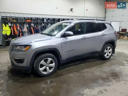 Серый Джип Компас, объемом двигателя 2.4 л и пробегом 106 тыс. км за 2600 $, фото 1 на Automoto.ua