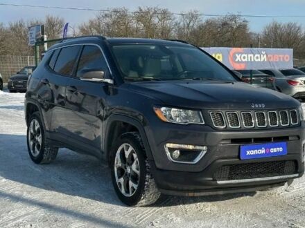 Сірий Джип Compass, об'ємом двигуна 2.4 л та пробігом 179 тис. км за 13000 $, фото 1 на Automoto.ua