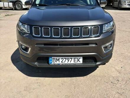 Джип Compass 2018 у Ромнах на Automoto.ua Сірий Джип Compass, об'ємом двигуна 2.36 л та пробігом 80 тис. км за 17725 $, фото 1 на Automoto.ua