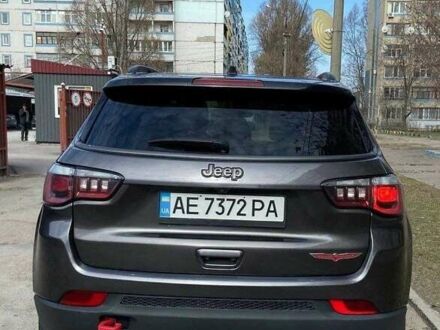 Сірий Джип Compass, об'ємом двигуна 2.4 л та пробігом 177 тис. км за 18500 $, фото 1 на Automoto.ua