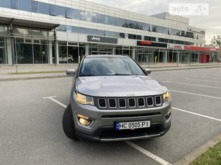 Джип Compass 2018 у Львові на Automoto.ua Сірий Джип Compass, об'ємом двигуна 2.4 л та пробігом 106 тис. км за 17600 $, фото 1 на Automoto.ua