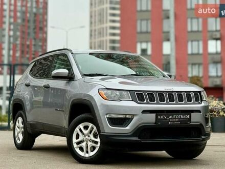 Серый Джип Компас, объемом двигателя 2.4 л и пробегом 191 тыс. км за 13400 $, фото 1 на Automoto.ua
