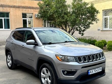 Сірий Джип Compass, об'ємом двигуна 2.4 л та пробігом 82 тис. км за 16300 $, фото 1 на Automoto.ua