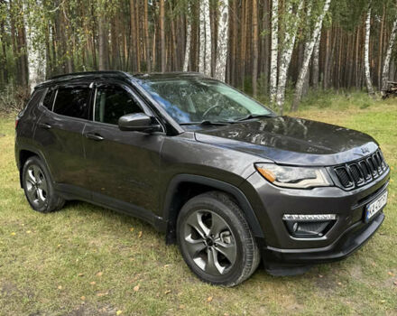 Сірий Джип Compass, об'ємом двигуна 2.4 л та пробігом 89 тис. км за 15200 $, фото 1 на Automoto.ua