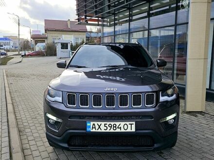 Джип Компас 2018 в Харькове на Automoto.ua Серый Джип Компас, объемом двигателя 24 л и пробегом 60 тыс. км за 16600 $, фото 1 на Automoto.ua