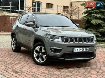Серый Джип Компас, объемом двигателя 2.36 л и пробегом 117 тыс. км за 13700 $, фото 1 на Automoto.ua