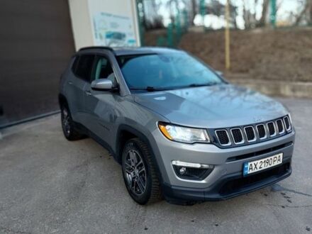 Сірий Джип Compass, об'ємом двигуна 2.36 л та пробігом 164 тис. км за 15800 $, фото 1 на Automoto.ua