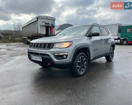 Серый Джип Компас, объемом двигателя 2.36 л и пробегом 182 тыс. км за 15000 $, фото 1 на Automoto.ua