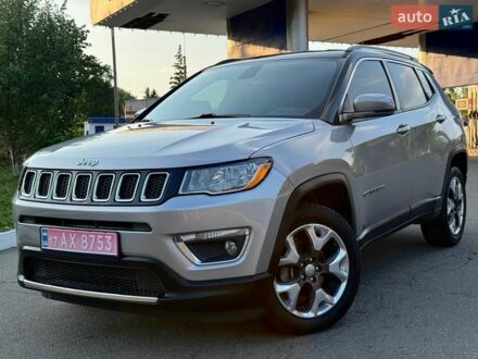 Сірий Джип Compass, об'ємом двигуна 2.4 л та пробігом 118 тис. км за 15500 $, фото 1 на Automoto.ua