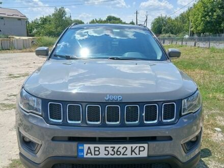 Серый Джип Компас, объемом двигателя 2.36 л и пробегом 133 тыс. км за 14500 $, фото 1 на Automoto.ua