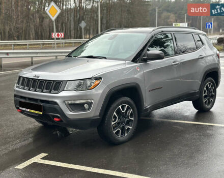 Сірий Джип Compass, об'ємом двигуна 2.4 л та пробігом 125 тис. км за 14999 $, фото 1 на Automoto.ua