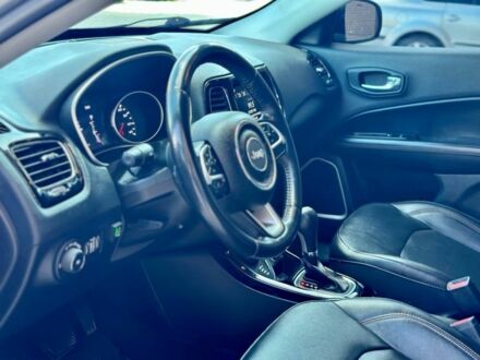 Сірий Джип Compass, об'ємом двигуна 2.4 л та пробігом 132 тис. км за 16500 $, фото 1 на Automoto.ua