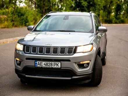 Сірий Джип Compass, об'ємом двигуна 2.4 л та пробігом 41 тис. км за 17000 $, фото 1 на Automoto.ua