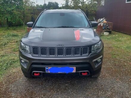 Сірий Джип Compass, об'ємом двигуна 2.4 л та пробігом 152 тис. км за 15800 $, фото 1 на Automoto.ua