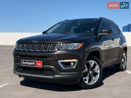 Джип Compass 2019 у Львові на Automoto.ua Сірий Джип Compass, об'ємом двигуна 2.4 л та пробігом 81 тис. км за 16490 $, фото 1 на Automoto.ua
