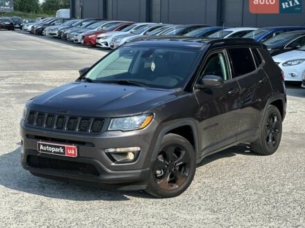 Сірий Джип Compass, об'ємом двигуна 2.4 л та пробігом 99 тис. км за 13890 $, фото 1 на Automoto.ua
