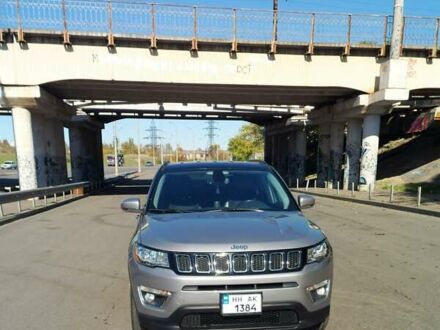 Джип Compass 2019 у Одесі на Automoto.ua Сірий Джип Compass, об'ємом двигуна 2.36 л та пробігом 148 тис. км за 17000 $, фото 1 на Automoto.ua
