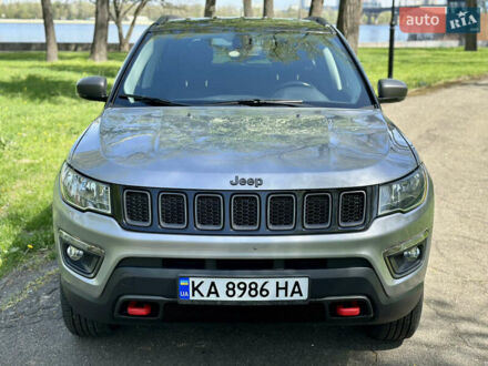 Джип Compass 2019 у Києві на Automoto.ua Сірий Джип Compass, об'ємом двигуна 2.4 л та пробігом 125 тис. км за 14900 $, фото 1 на Automoto.ua