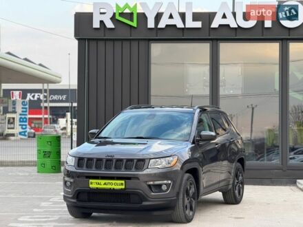Сірий Джип Compass, об'ємом двигуна 2.4 л та пробігом 99 тис. км за 14990 $, фото 1 на Automoto.ua
