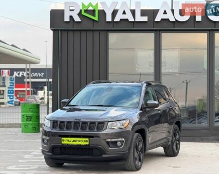 Серый Джип Компас, объемом двигателя 2.4 л и пробегом 99 тыс. км за 14990 $, фото 1 на Automoto.ua