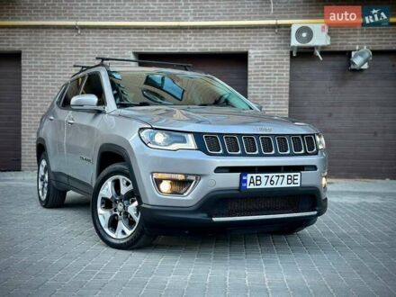 Джип Compass 2019 у Житомирі на Automoto.ua Сірий Джип Compass, об'ємом двигуна 2.36 л та пробігом 114 тис. км за 18500 $, фото 1 на Automoto.ua
