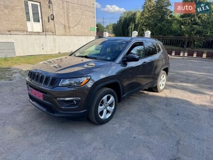 Серый Джип Компас, объемом двигателя 2.36 л и пробегом 155 тыс. км за 10200 $, фото 1 на Automoto.ua