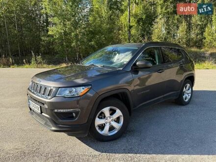 Серый Джип Компас, объемом двигателя 2.36 л и пробегом 48 тыс. км за 17900 $, фото 1 на Automoto.ua