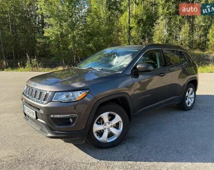 Серый Джип Компас, объемом двигателя 2.36 л и пробегом 48 тыс. км за 17900 $, фото 1 на Automoto.ua