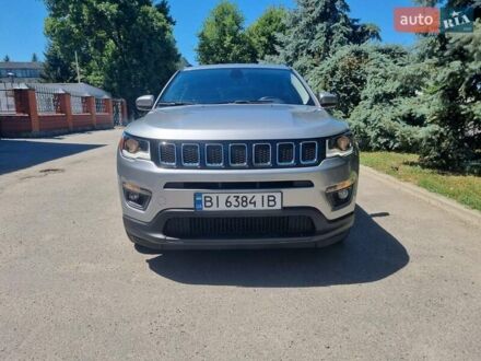 Джип Compass 2019 у Полтаві на Automoto.ua Сірий Джип Compass, об'ємом двигуна 2.36 л та пробігом 37 тис. км за 16000 $, фото 1 на Automoto.ua