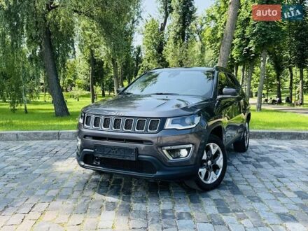 Джип Compass 2019 у Києві на Automoto.ua Сірий Джип Compass, об'ємом двигуна 1.96 л та пробігом 65 тис. км за 20999 $, фото 1 на Automoto.ua