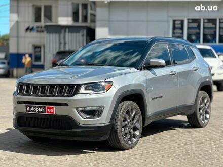 Джип Компас 2020 в Одессе на Automoto.ua Серый Джип Компас, объемом двигателя 2.4 л и пробегом 84 тыс. км за 17490 $, фото 1 на Automoto.ua