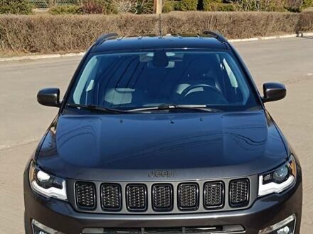 Джип Compass 2020 у Прилуках на Automoto.ua Сірий Джип Compass, об'ємом двигуна 2.36 л та пробігом 69 тис. км за 16500 $, фото 1 на Automoto.ua