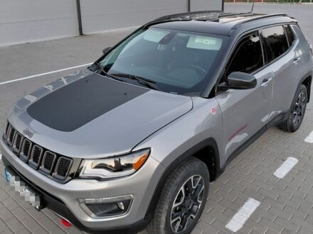 Сірий Джип Compass, об'ємом двигуна 2 л та пробігом 81 тис. км за 16235 $, фото 1 на Automoto.ua