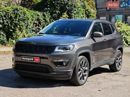 Сірий Джип Compass, об'ємом двигуна 2.4 л та пробігом 81 тис. км за 15900 $, фото 1 на Automoto.ua