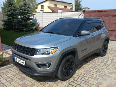 Серый Джип Компас, объемом двигателя 2.36 л и пробегом 65 тыс. км за 18500 $, фото 1 на Automoto.ua