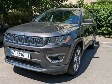 Серый Джип Компас, объемом двигателя 2.36 л и пробегом 123 тыс. км за 18750 $, фото 1 на Automoto.ua