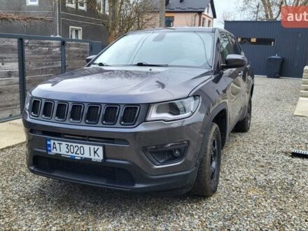Сірий Джип Compass, об'ємом двигуна 2.36 л та пробігом 75 тис. км за 14000 $, фото 1 на Automoto.ua