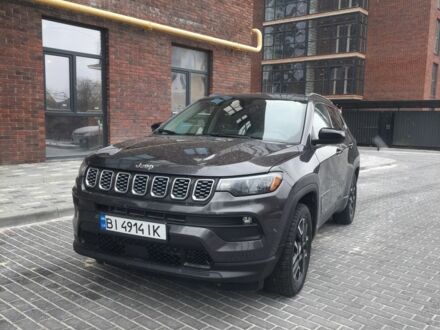 Серый Джип Компас, объемом двигателя 2.4 л и пробегом 90 тыс. км за 17299 $, фото 1 на Automoto.ua