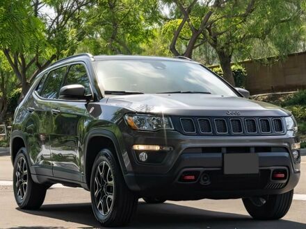 Сірий Джип Compass, об'ємом двигуна 2.4 л та пробігом 14 тис. км за 5400 $, фото 1 на Automoto.ua