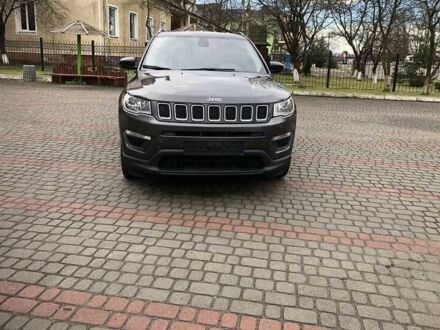 Джип Компас 2021 в Киеве на Automoto.ua Серый Джип Компас, объемом двигателя 2.4 л и пробегом 29 тыс. км за 13000 $, фото 1 на Automoto.ua