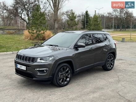 Серый Джип Компас, объемом двигателя 2.36 л и пробегом 36 тыс. км за 17800 $, фото 1 на Automoto.ua