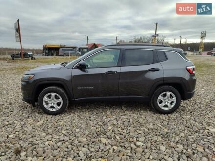 Серый Джип Компас, объемом двигателя 2.36 л и пробегом 55 тыс. км за 16300 $, фото 1 на Automoto.ua