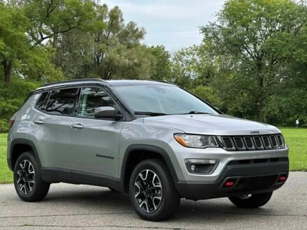 Джип Компас 2021 в Киеве на Automoto.ua Серый Джип Компас, объемом двигателя 2.4 л и пробегом 32 тыс. км за 14900 $, фото 1 на Automoto.ua